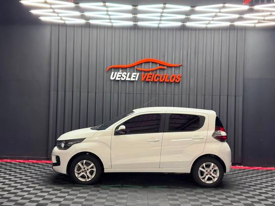 FIAT MOBI 1.0 EVO FLEX LIKE. ON MANUAL FIAT MOBI 1.0 EVO FLEX LIKE. ON MANUAL